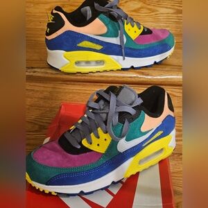 Nike Air Max 90 QS, Colorful Boys Sz 6